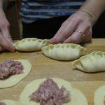 Калмыцкие бёреки. Необычный рецепт калмыцских пельменей