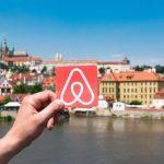 Десять крупных городов призвали власти ЕС отрегулировать работу Airbnb