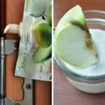 Для чего дверные петли смазывают майонезом, а яблоко кладут в сахарницу