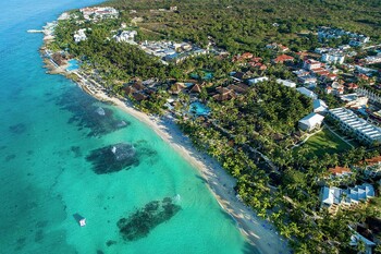Отель в Доминикане закрыт на карантин вместе с туристами 